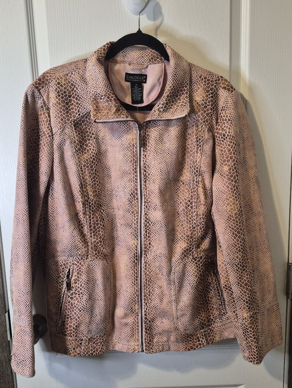 Dialogue Women’s Pink Faux Snakeskin Suede Bomber Jacket Motomami Mob Wife